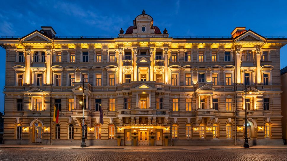 Food and beverage service at Grand Hotel Vilnius